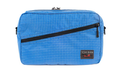 visible variant TB0921-LD^^A Packing Cube Shoulder Bag in Island (blue with white grid) 200 Halcyon.