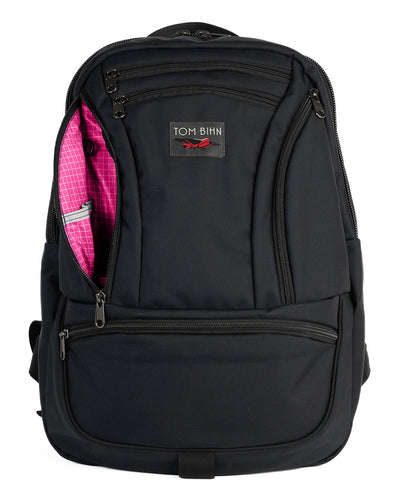 ^^A Synapse 25 in Black Ballistic with Cerise (pink with white grid) 200 Halcyon interior.