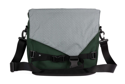 visible variant TB0204-WKND^^Maker's Bag in Wilderness Ballistic in Northwest Sky 200 Halcyon.