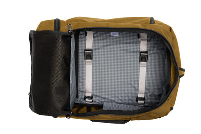 visible variant TB0903-CBND^^ An open Techonaut 45 with a Coyote (tan) exterior and a Northwest Sky (grey) interior.
