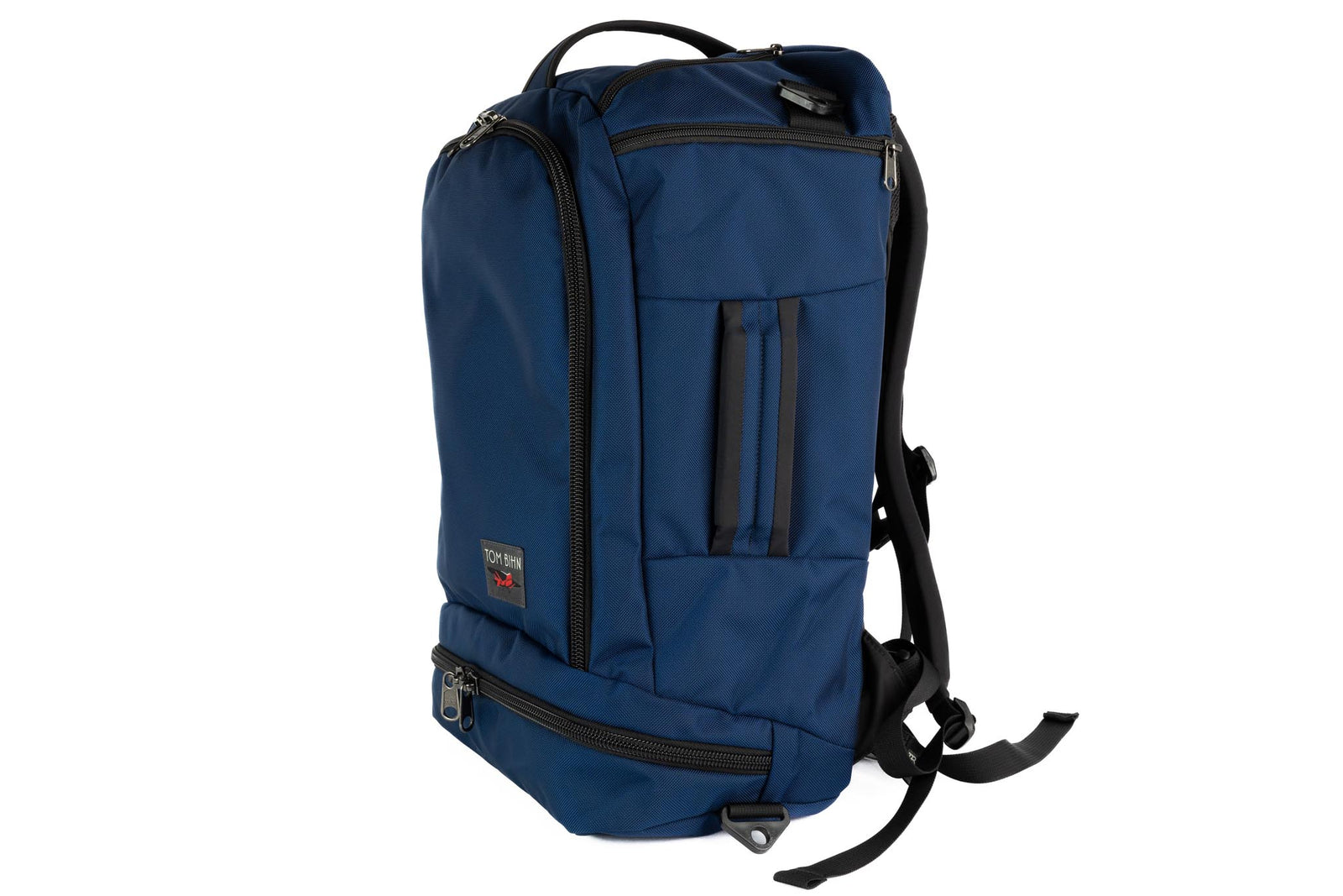 visible variant TB0903-DKKD TB0903-DKPD TB0903-DKZD TB0903-DK7D TB0903-DKGL TB0903-DKML TB0903-DK5D^^ A Techonaut 45 with a Deep Blue (dark blue) exterior.
