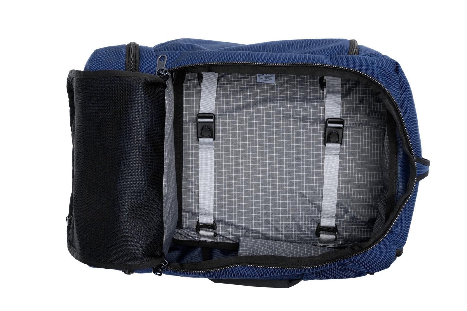 visible variant TB0903-NBND^^ An open Techonaut 45 with a Navy exterior and an Northwest Sky (light grey) interior.
