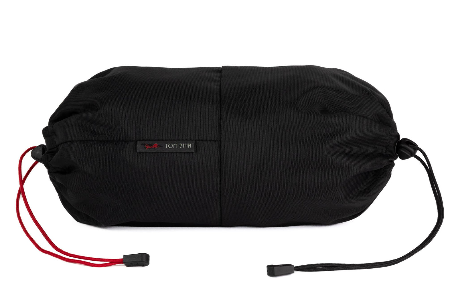 visible variant TB09375-BJ^^An Aeronaut 30 Travel Laundry Stuff Sack in Black 210 Ballistic.