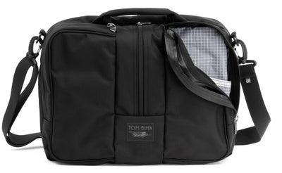 visible variant TB0968-BKND^^Pilot in Black 525 Ballistic with Northwest Sky (light grey with white grid) 200 Halcyon interior.