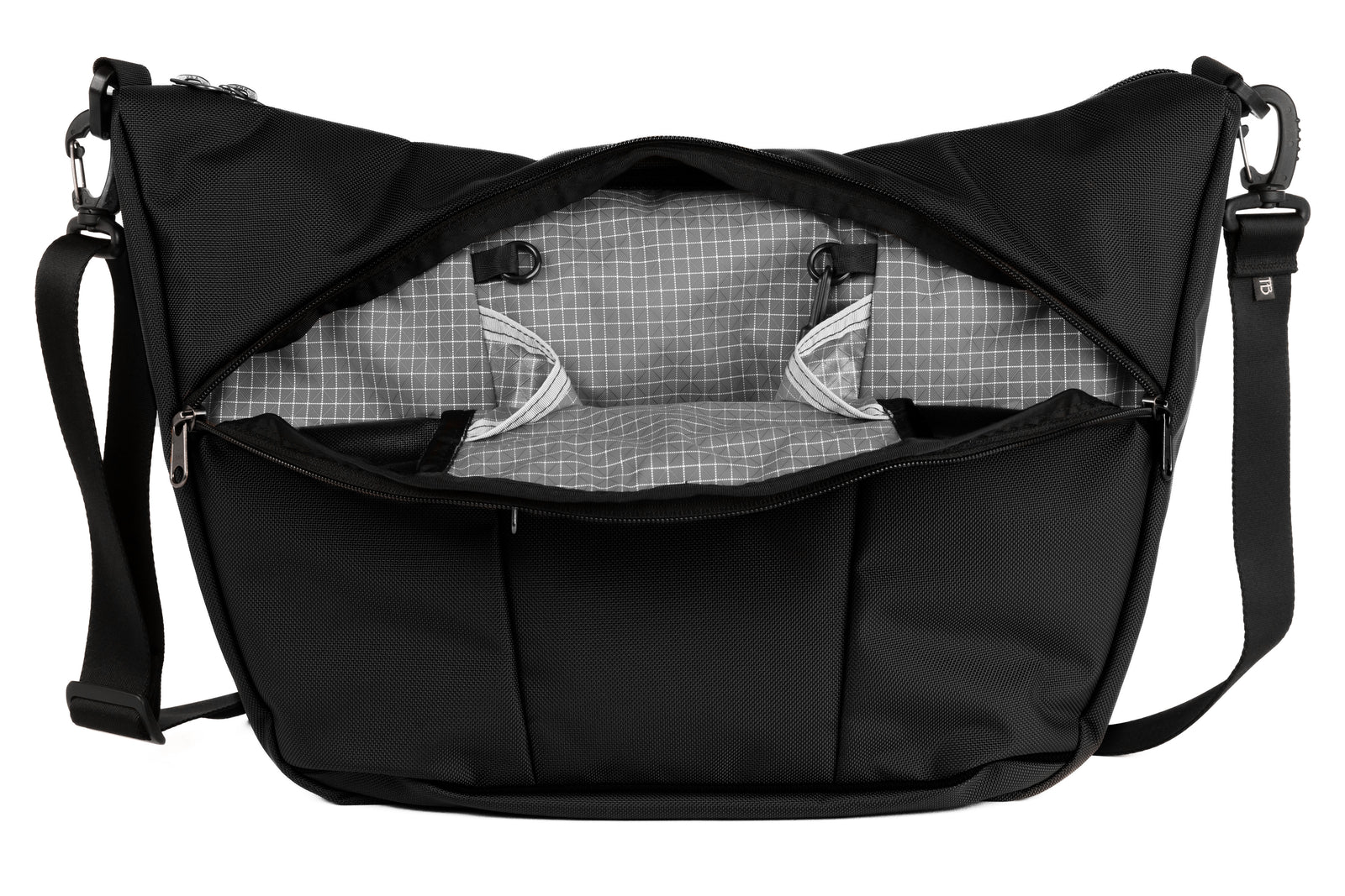 visible variant TB1405-BBND TB1405-BKND^^Parental Unit in Black 525 Ballistic with a Northwest Sky interior.