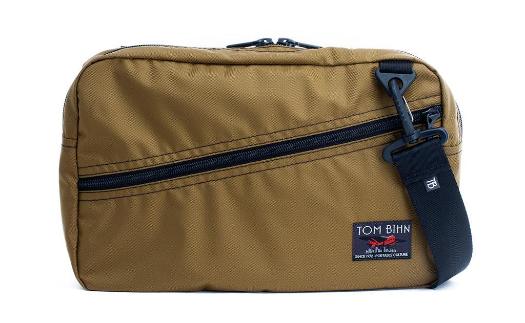 detail ^^A Packing Cube Shoulder Bag in Coyote (tan) 210 Ballistic with a Simple Strap attached.