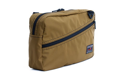 ^^A 3/4 shot of the Packing Cube Shoulder Bag.