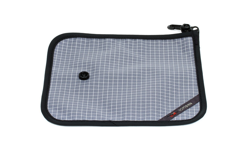 visible variant TB1235-ND^^The back of a Tool Pen Wrap in Northwest Sky (light grey with white grid) 200 Halcyon.