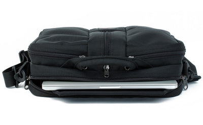 detail visible^^The main pocket of the Pilot with a laptop.