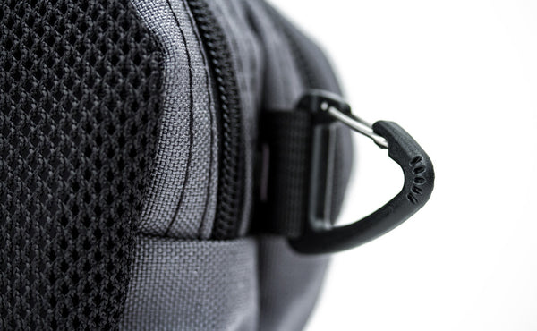 A close shot of the triagle metal clip on a Snake Charmer.