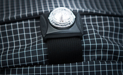 A Guardian Light attached to the light strap of the Synapse 25.