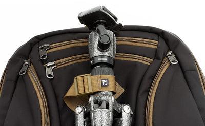 detail  visible^^A close shot of a tripod being held in place using the Guide's Edition Synik 30's front lashpoint.