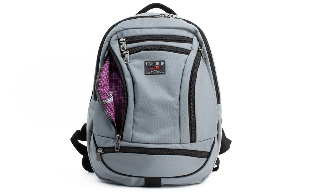 visible variant TB0112-LKUD^^The Synapse 19 in Cloud (light grey) 525 Ballistic with Ultraviolet (purple with white grid) 200 Halcyon interior.