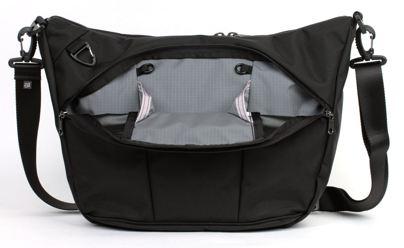 visible variant TB1405-BKGL^^Parental Unit in Black 525 Ballistic with a Mountain Grey interior..