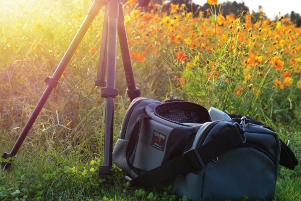 TOM BIHN | Night Flight Travel Duffle as a camera bag