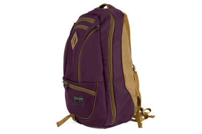 visible variant TB0183-UK^^The Guide's Edition Synik 30 in Aubergine 420 Parapack shot in profile.
