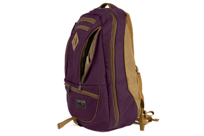  The Guide's Edition Synik 30 in Aubergine 420 Parapack shot in profile with the Coyote 420 Parpack interior visible.