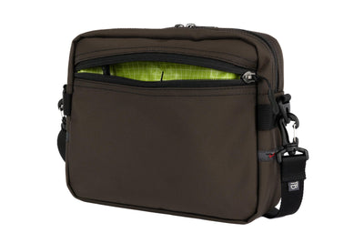 visible variant TB0414-RK1D^^The Side Kick in Ursa (brown-grey) 630 Ballistic with an Kiwi (bright green with white grid) 200 Halcyon interior.