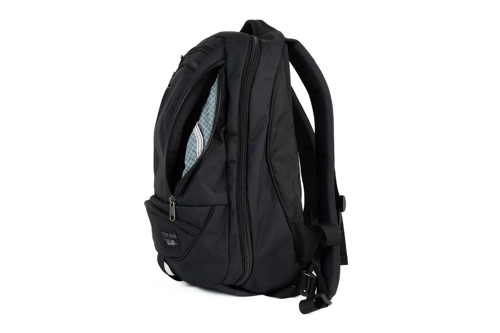 visible variant TB0120-BXND^^The Synik 22 in Black X-Pac® with a Northwest Sky 200 Halcyon interior.