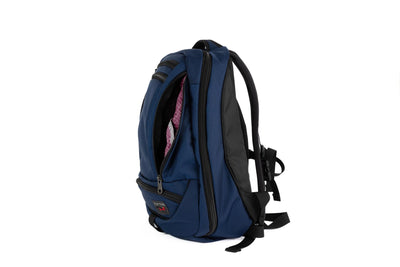 visible variant TB0120-DK5D^^Side profile of Synik 22 in Deep Blue with Acai Halcyon interior.