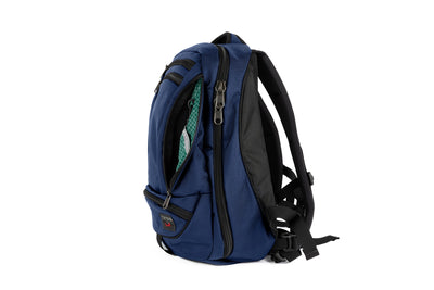 visible variant TB0120-DKKD^^Side profile of Synik 22 in Deep Blue with Sitka (dark green with white grid) Halcyon interior.