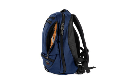 visible variant TB0120-DKZD^^Synik 22 in Deep Blue with Zest Halcyon interior.