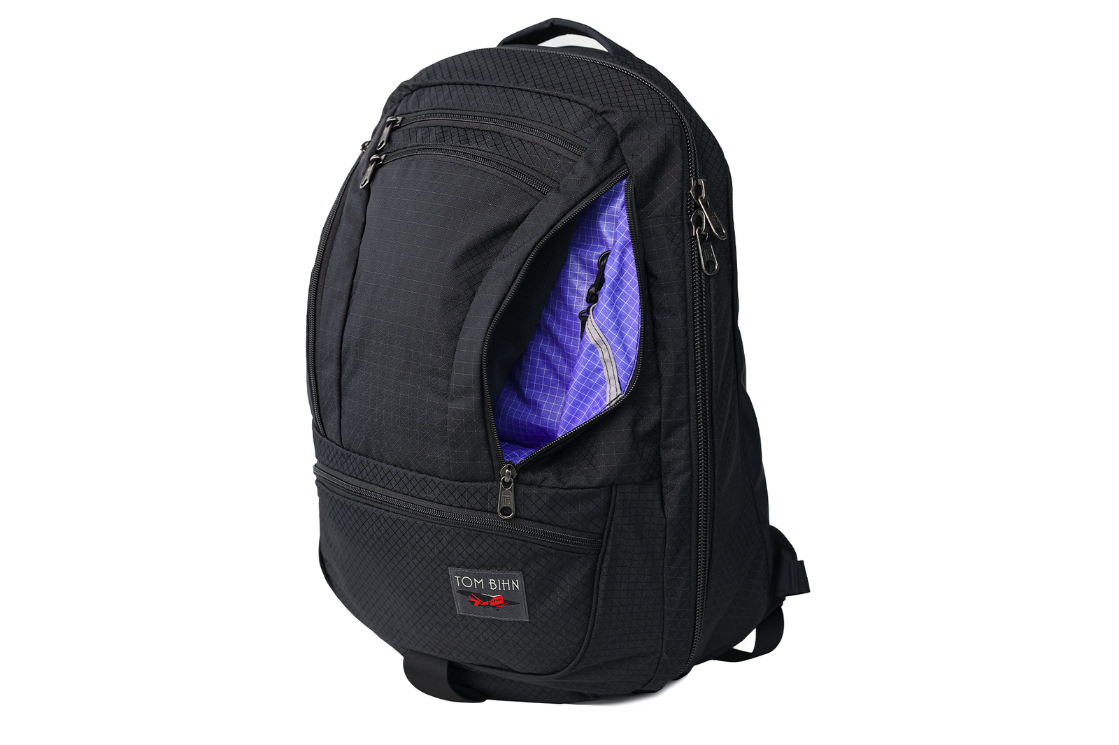 visible variant TB0121-BT9D^^Synik 30 in Black Spectron with a Selkie 200 Halcyon interior