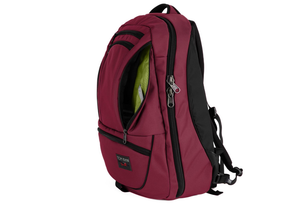 visible variant TB0121-PKML^^The Synik 30 in Raspberry (pale red) Ballistic with a Moss (green with light green grid) 210 Cerylon interior.