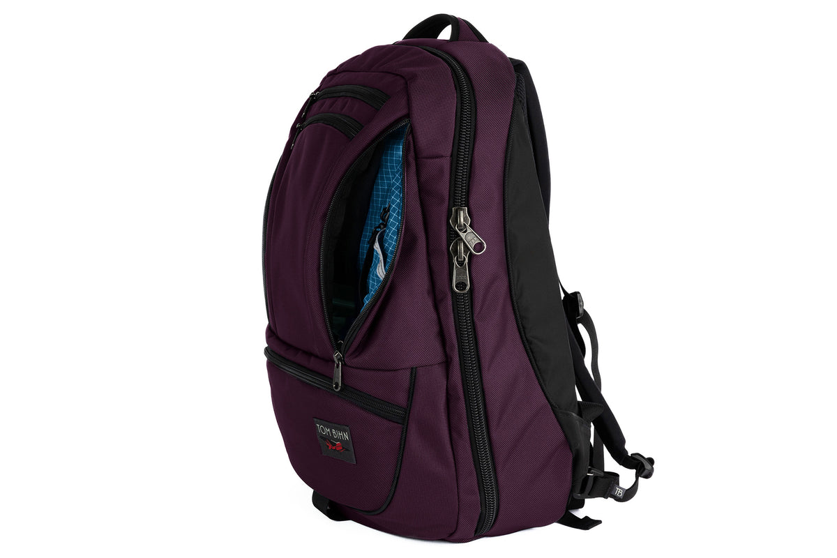 visible variant TB0121-UKFD^^The Synik 30 in Aubergine (dark purple) Ballistic with a Fjord (blue with white grid) 200 Halcyon interior.