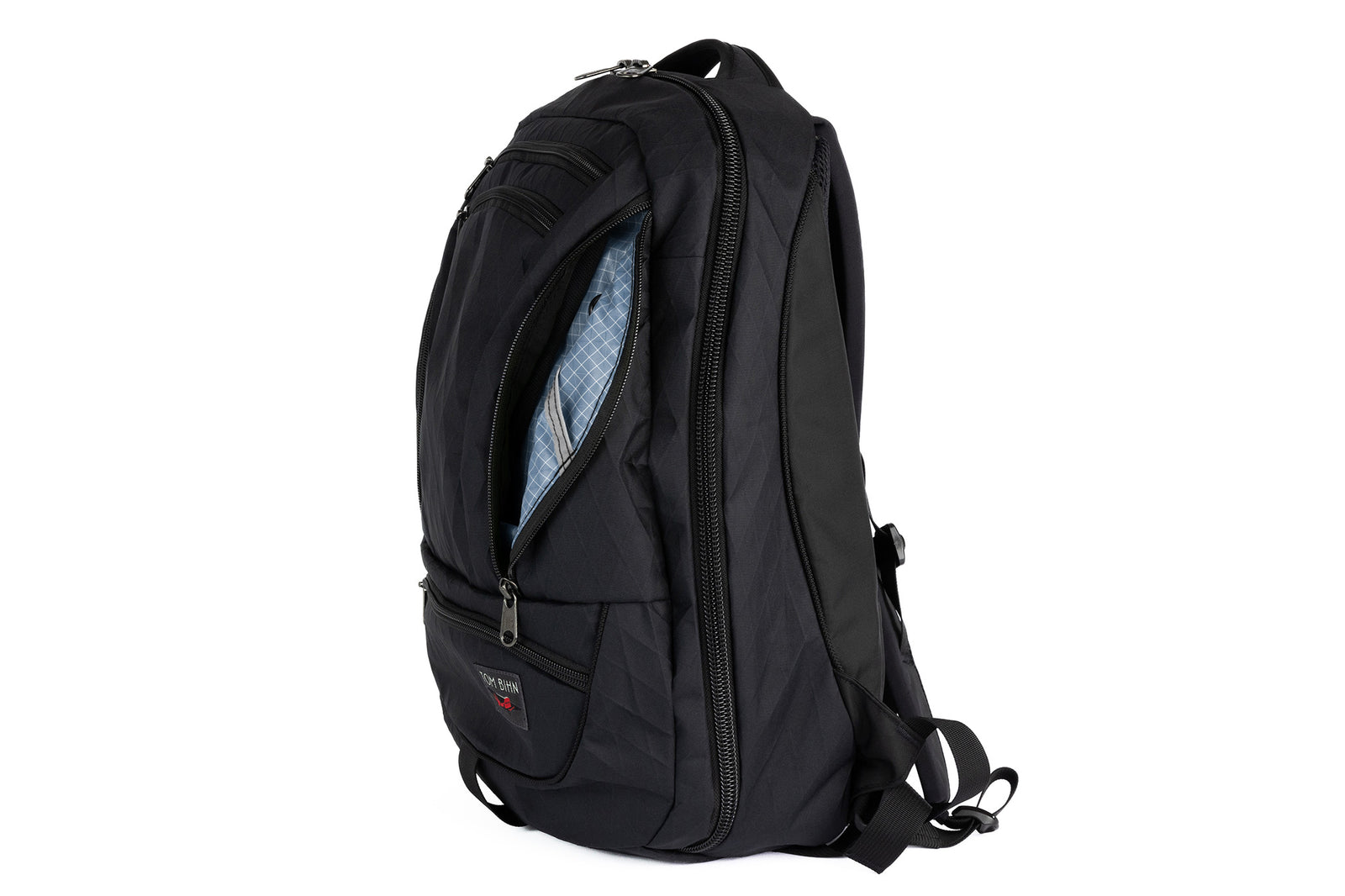 visible variant TB0122-BX7D^^Synik 26 in Black X-Pac with Tidal 200 Halcyon