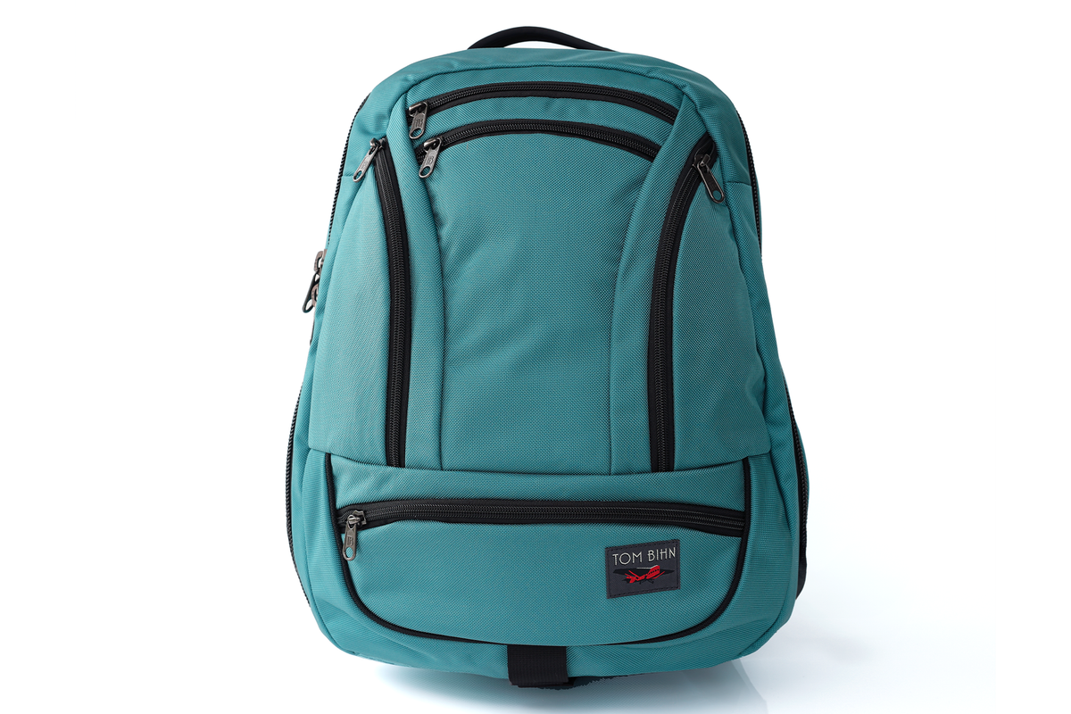 TOM BIHN Synik 26, Everyday Carry & Travel Backpack, 26L TOM BIHN Synik 26, Everyday Carry & Travel Backpack, 26L