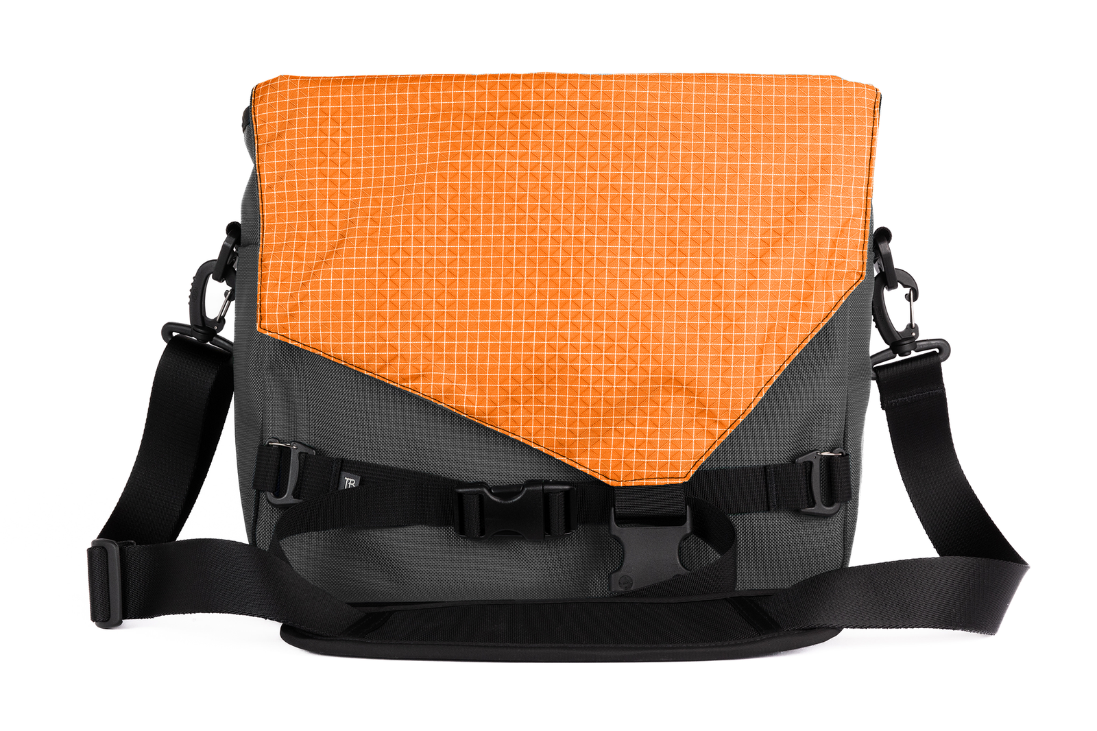 visible variant TB0204-GKZD^^The Maker's Bag in Nebulous Grey (Medium grey) Ballistic with a Zest (orange with white grid) 200 Halcyon interior.