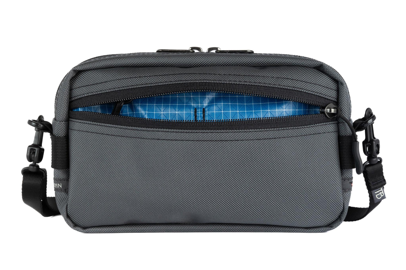 visible variant TB0413-GKLD^^A Side Effect in Nebulous Grey (medium grey) 525 Ballistic with Island (blue with white grid) 200 Halcyon interior.