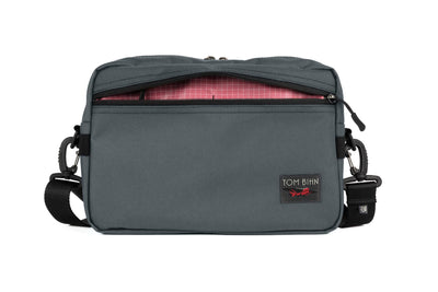 visible variant TB0415-GK4D^^The Side Hustle in Nebulous Grey Ballistic with Sakura (pale pink) 200 Halcyon interior.