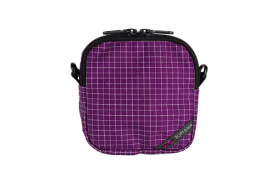 visible variant TB0916-UD^^The Cubelet in Ultraviolet Halcyon