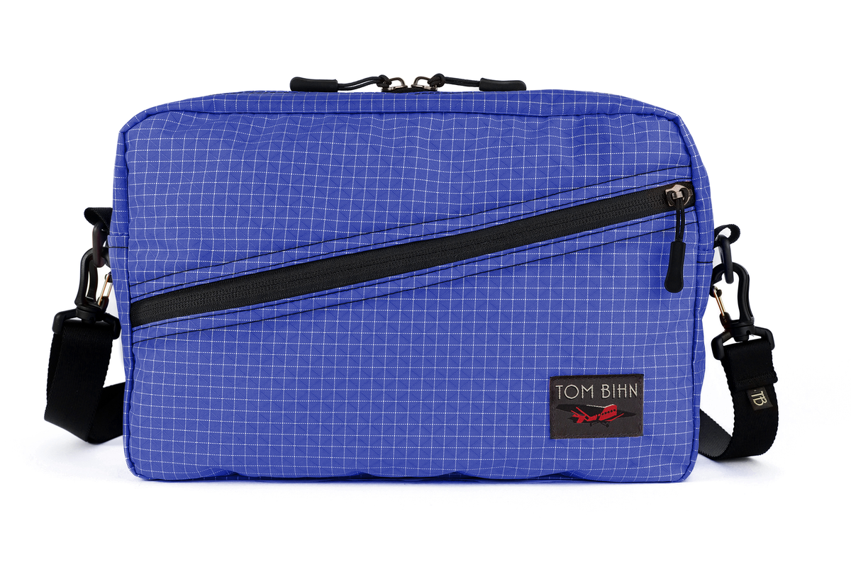 visible variant TB0921-9D^^A Packing Cube Shoulder Bag in Selkie (purplish-blue with white grid) 200 Halcyon