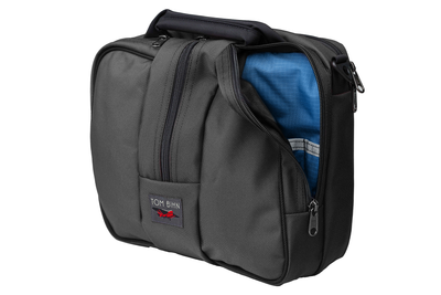 visible variant TB0967-GKOL^^Co-Pilot in Nebulous Grey Ballistic/Cobalt 210 Cerylon.