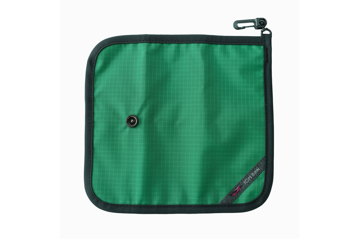 visible variant TB1235-EL^^The back of a Tool Pen Wrap in Emerald (green with green grid) 210 Cerylon.