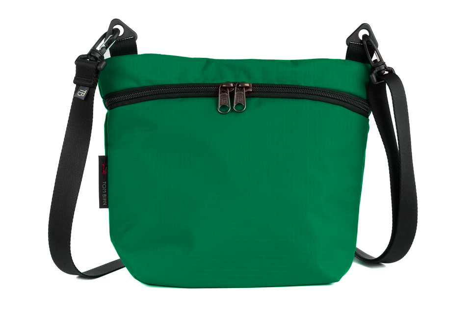 New Color Alert! Meet Emerald 210 Cerylon