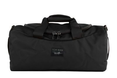 visible variant TB0909M-BB^^A Medium Yeoman Duffel in Black 1050 Ballistic.