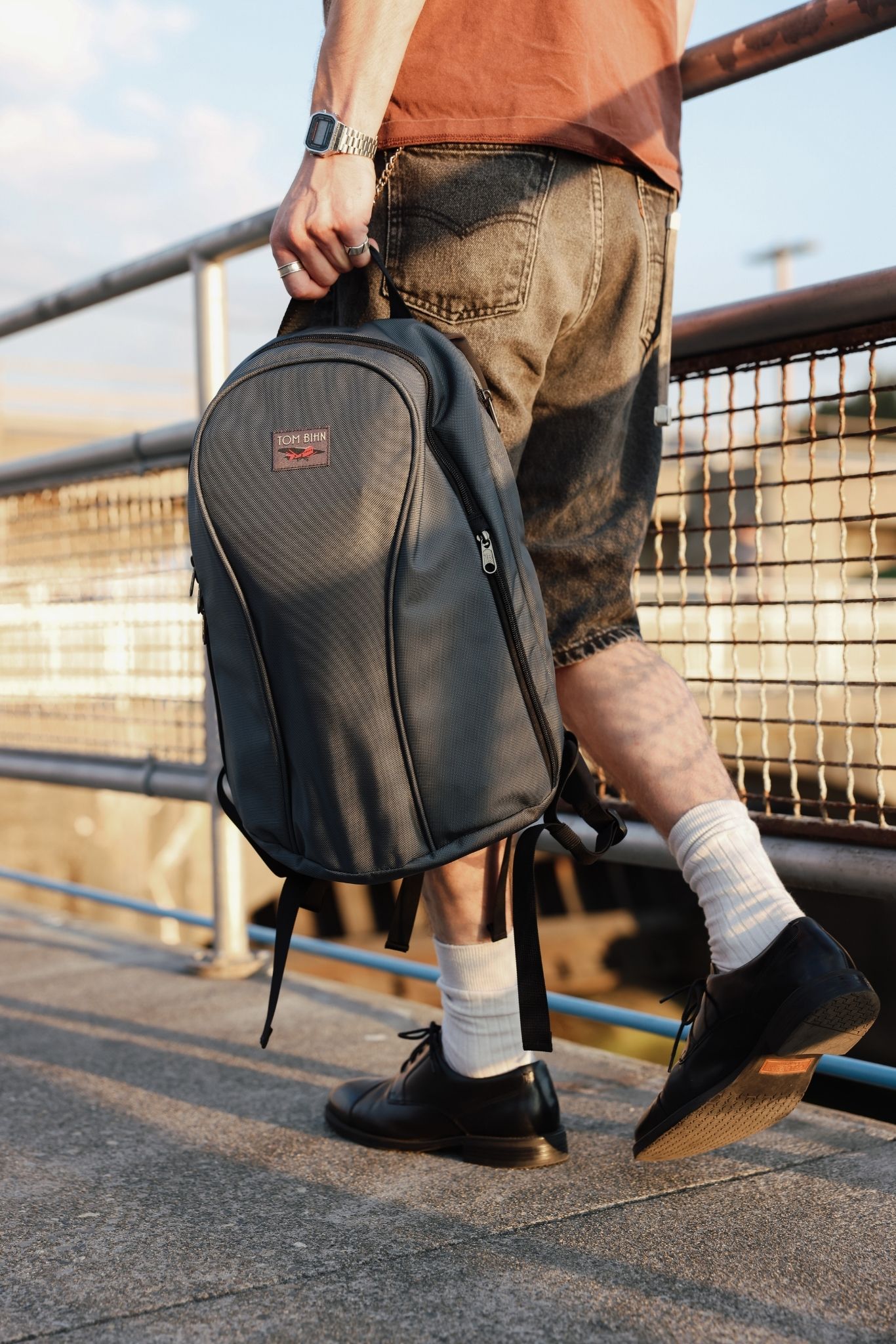 TOM BIHN Luminary 15, Everyday Backpack, 15L
