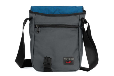 visible variant TB0201-GKOL^^Small Cafe Bag in Nebulous Grey Ballistic with a Cobalt 210 Cerylon interior.