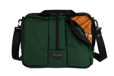 visible variant TB0968-WKZD^^Pilot in Wilderness (forest green) Ballistic with Zest (orange with white grid) 200 Halcyon interior.