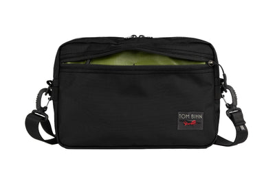 visible variant TB0415-BKML^^The Side Hustle in Black Ballistic with Moss 210 Cerylon interior.