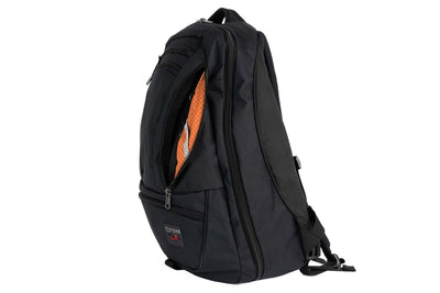 visible variant TB0121-BXZD^^Synik 30 in Black X-Pac with Zest (orange with white grid) interior.