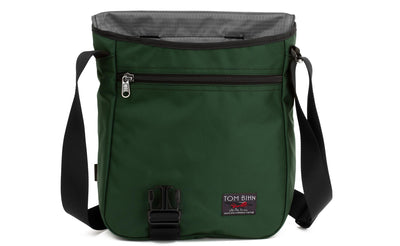 visible variant TB0202-WKGL^^Reverse shot of the Medium Cafe Bag in Wilderness (forest green) 525 Ballistic with Cloud (grey with light grey grid) 210 Cerylon interior