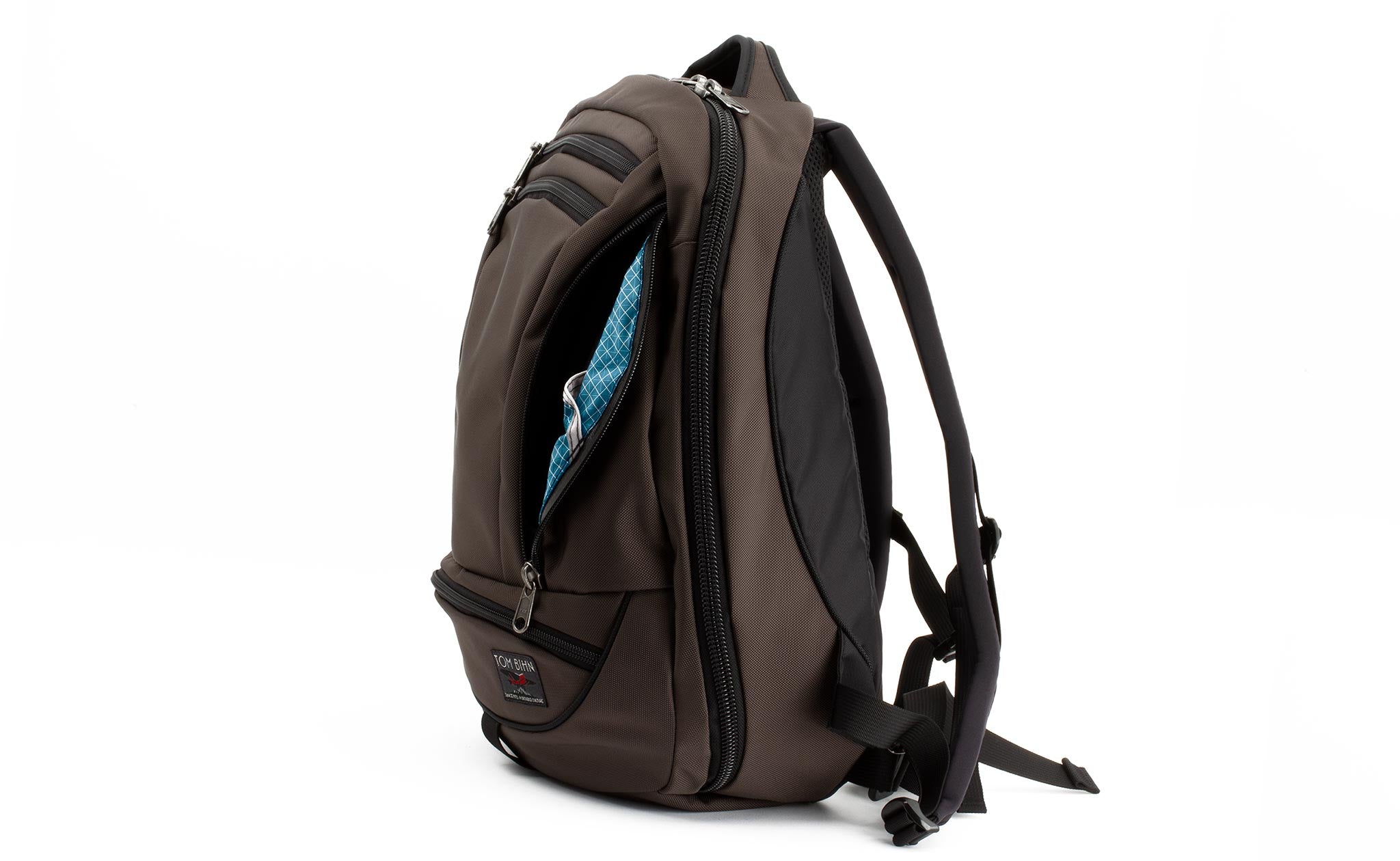 TOM BIHN Synik 22, Everyday Carry & Travel Backpack, 22L