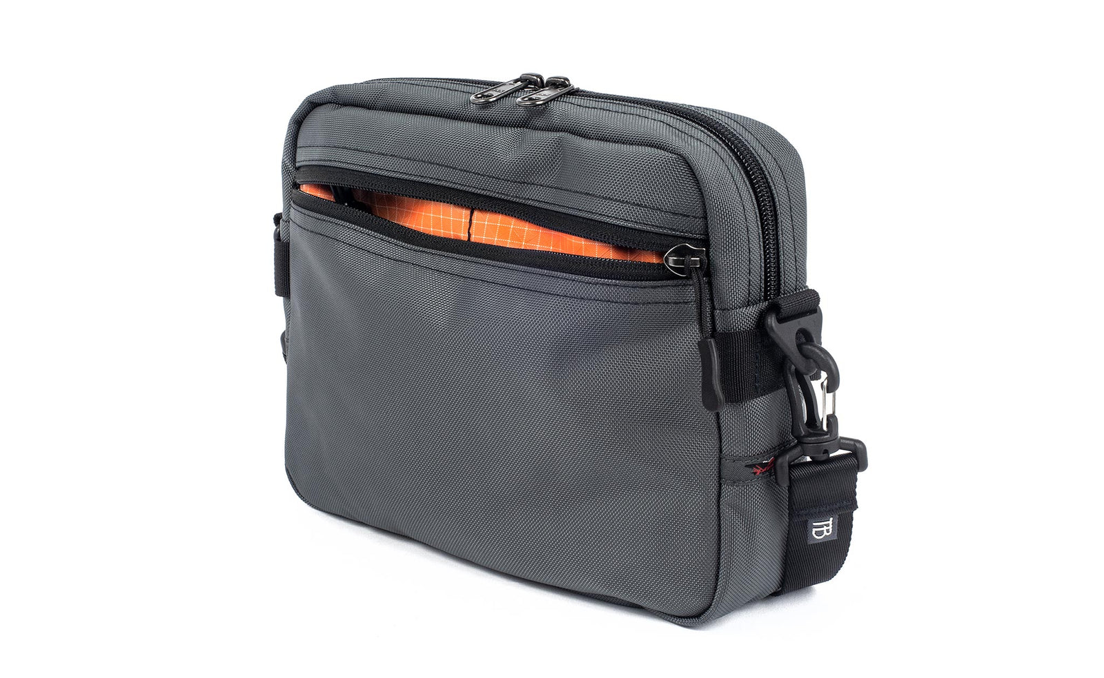 visible variant TB0414-GKZD^^The Side Kick in Nebulous Grey (medium grey) 525 Ballistic with an Moab (oxblood red with white grid) 200 Halcyon interior.