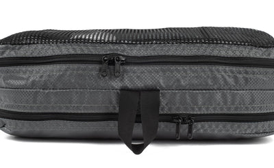 detail visible variant TB90505-GE TB90605-GE^^Large or Small Laundry Packing Cube in Graphite Piscine