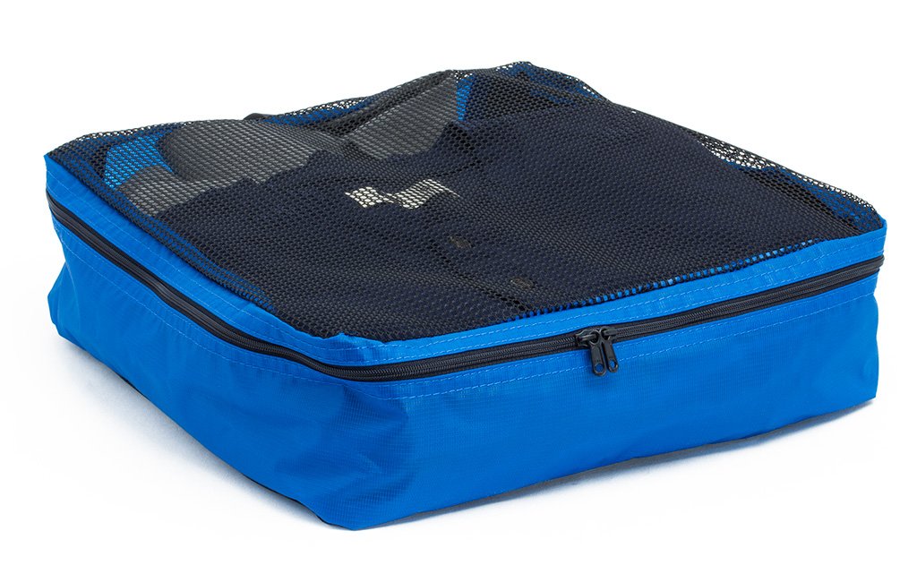visible variant TB90604-LE^^A filled and zipped closed Island (blue) Aether Large Aeronaut 45 Packing Cube.